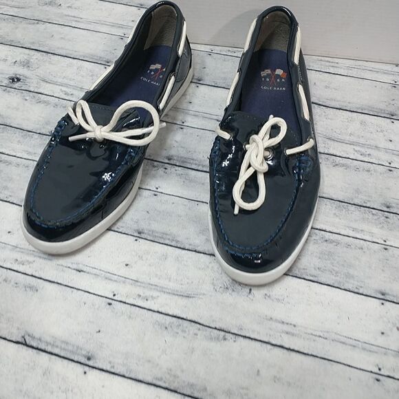 Cole Haan  Women's Patent Leather Navy Slip on Loafer Shoes, Size 8.5B - Picture 8 of 9